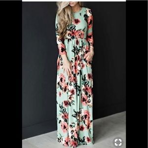 MAKE OFFERS! new mint floral maxi dress